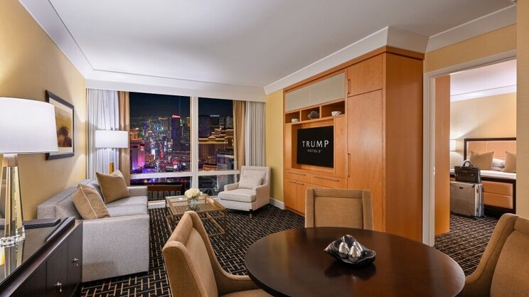 Deluxe One-Bedroom Suite